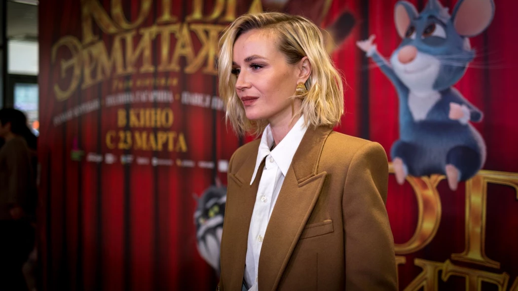 Полина Гагарина вспомнила, как ее травили в детстве