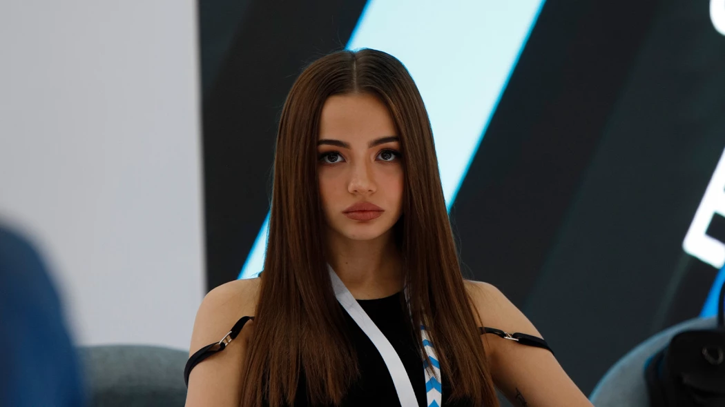 Валя Карнавал осчастливила фанатов