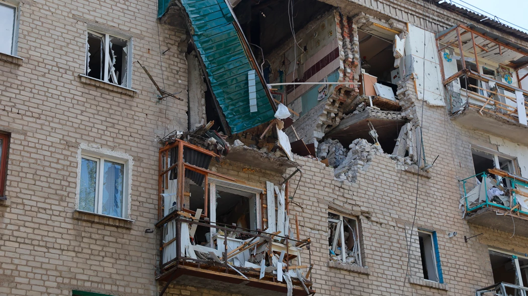 Les troupes russes continuent de pilonner la région de Louhansk : plusieurs civi