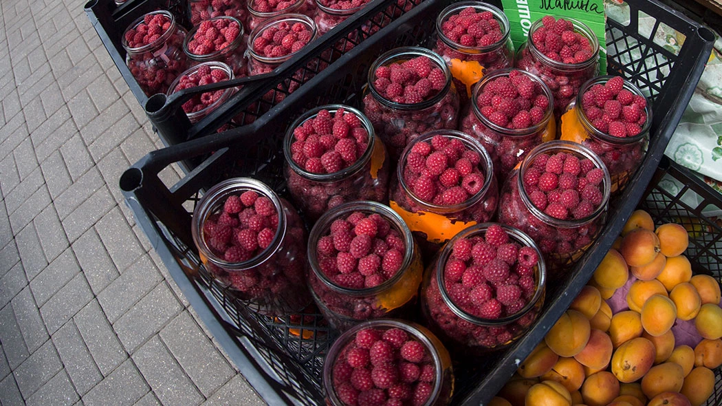 питахайя гуава папайя. овощи, фрукты, ягоды. экзотические фрукты тайланда папайя. тропические фрукты и овощи. манго папайя маракуйя.